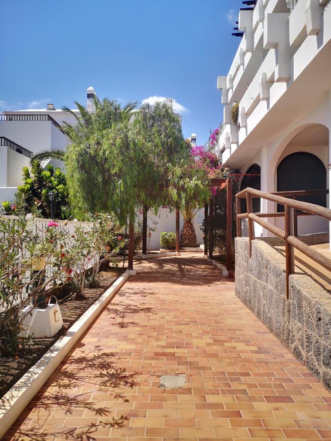 Comfortable Cleo Apartment With Large Terrace Costa Teguise Exterior photo